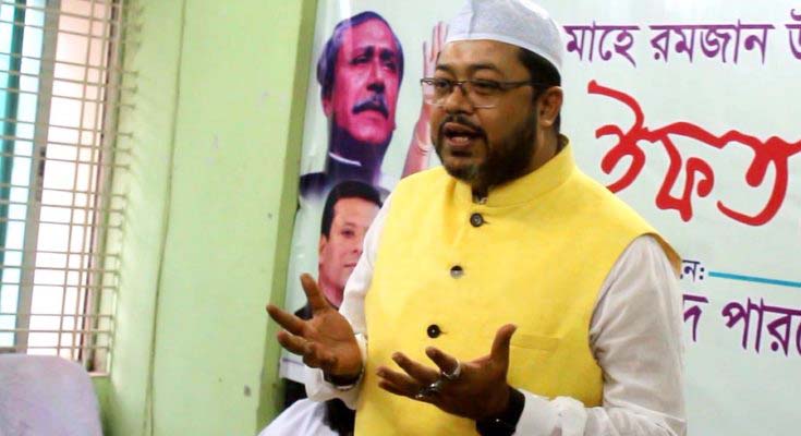 নৌকা নিয়ে নির্বাচন করার ঘোষণা দিলেন ইমরান খান