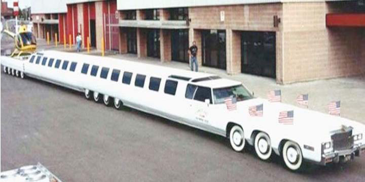 পৃথিবীর বিলাসবহুল ১০০ ফুট লম্বা গাড়ি !