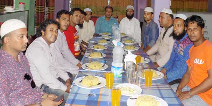 বুড়িচং প্রেস ক্লাবের উদ্যোগে রমজানের তাৎপর্য শীর্ষক আলোচনা সভা