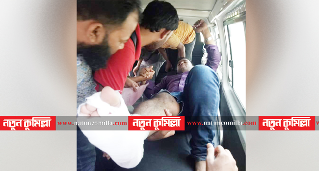 কুবি ক্যাম্পাসে আবারও বেপরোয়া বাস চাপায় শিক্ষার্থী গুরুতর আহত