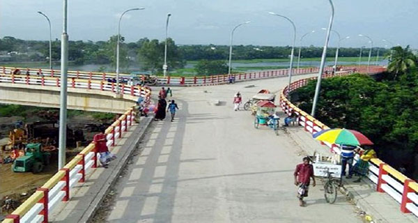 প্রধানমন্ত্রী উদ্বোধন করলেন ‘Y’ সেতু, বদলে যাবে কুমিল্লা