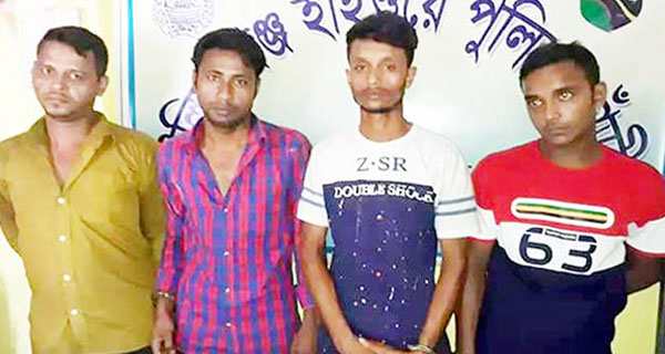 চান্দিনায় ৩৮শ’ পিস ইয়াবাসহ আটক ৪