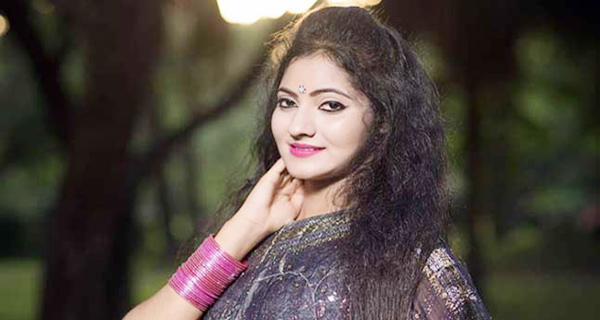 মিস ওয়ার্ল্ড বাংলাদেশের সেই আফরিন লাবণী বিবাহিত!