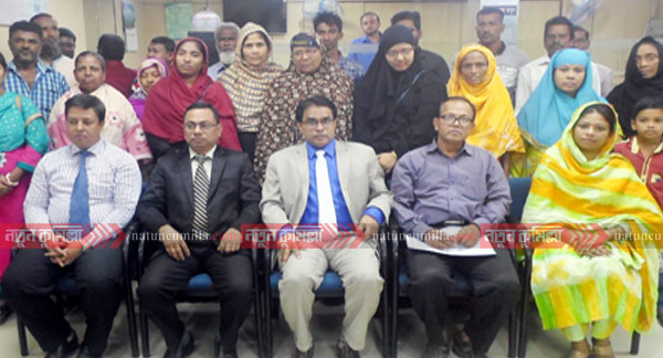 কুমিল্লায় ১০ টাকার হিসাবধারীদের ১২ লক্ষ টাকা ঋণ