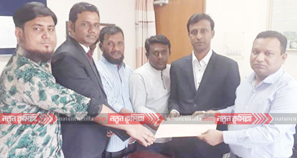 কুমিল্লা-১১: আসনে ছাত্রনেতা মাছুম বিল্লাহর মনোনয়ন সংগ্রহ