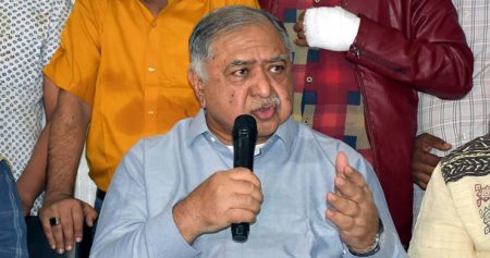 ড. কামালের ১৪ প্রতিশ্রুতির ইশতেহার ঘোষণা