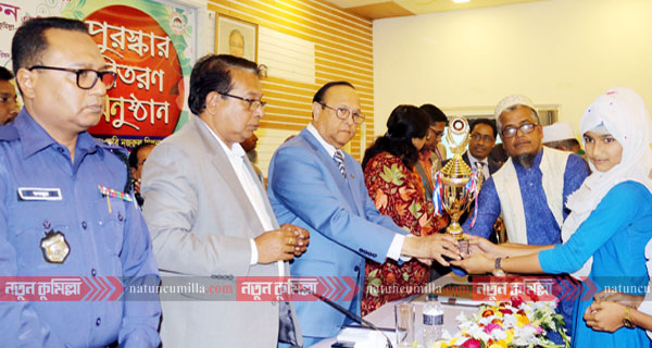 মুরাদনগরে শীতকালিন ক্রীড়া প্রতিযোগিতায় বিজয়ীদের পুরস্কৃত