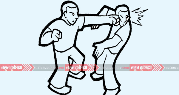 বহিষ্কৃত ছাত্র ভর্তি না করায় শিক্ষককের উপর হামলা