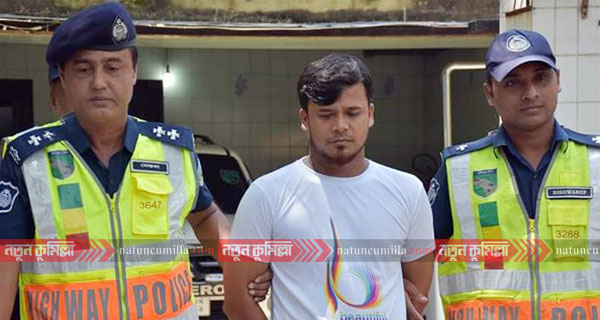 কুমিল্লায় বাস চাপায় ৮ জন নিহতের ঘটনায় বাস চালক গ্রেফতার