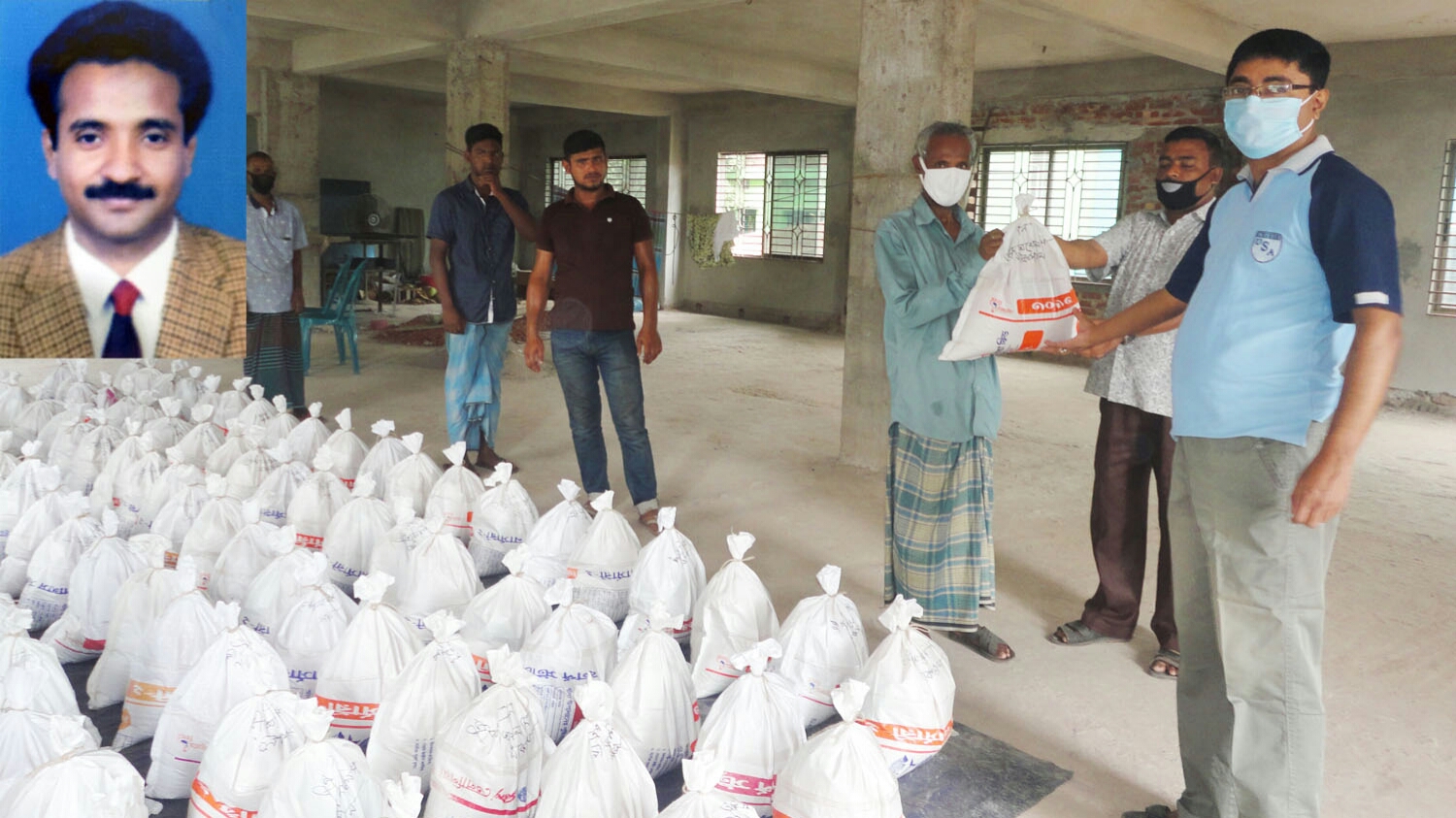 লাকসামে আমেরিকা প্রবাসী ডাঃ নাছিরুল হকের ত্রাণ বিতরণ